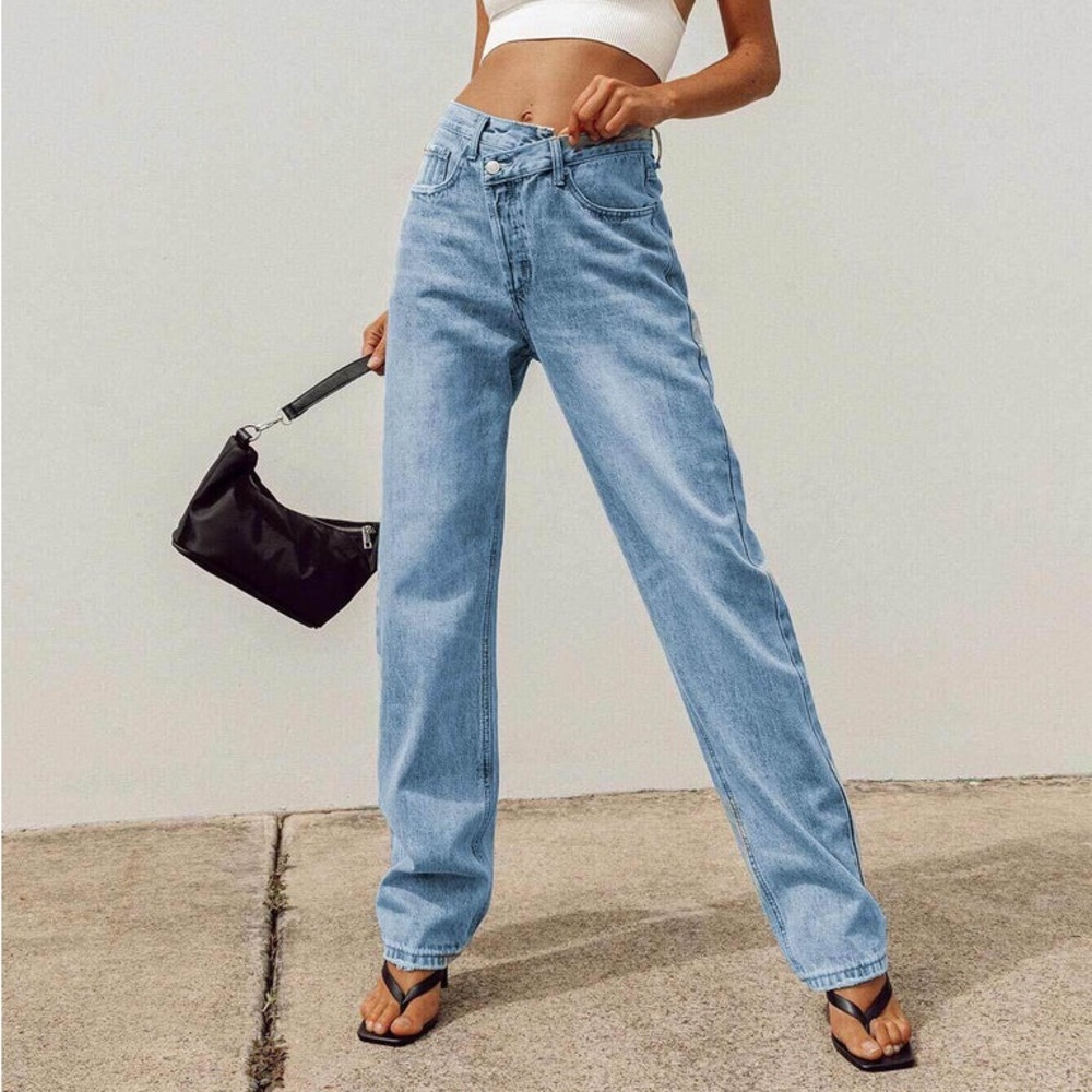 Princess Polly Holly Asymmetric Straight-Leg Jeans
